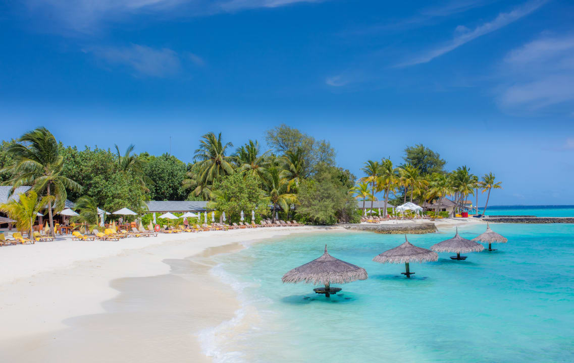 Strand Centara Ras Fushi Resort & Spa Maldives