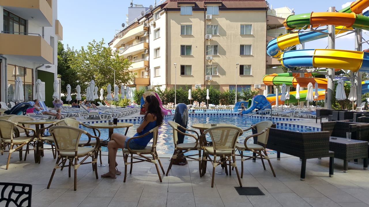 Pool Best Western PLUS Premium Inn