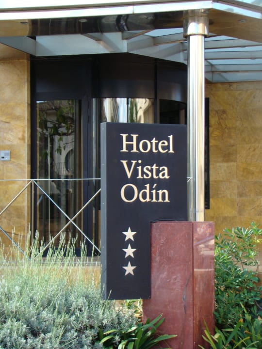 Entrada Hotel Vista Odin