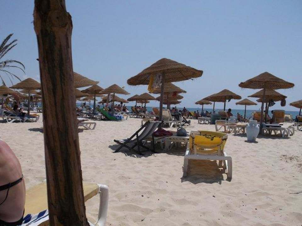 Liegen am Strand Hotel Paradis Palace