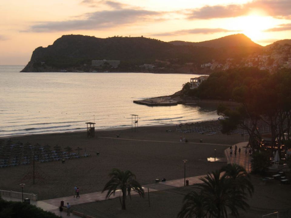 Sonnenuntergang auf dem Balkon Hotel Vibra Beverly Playa