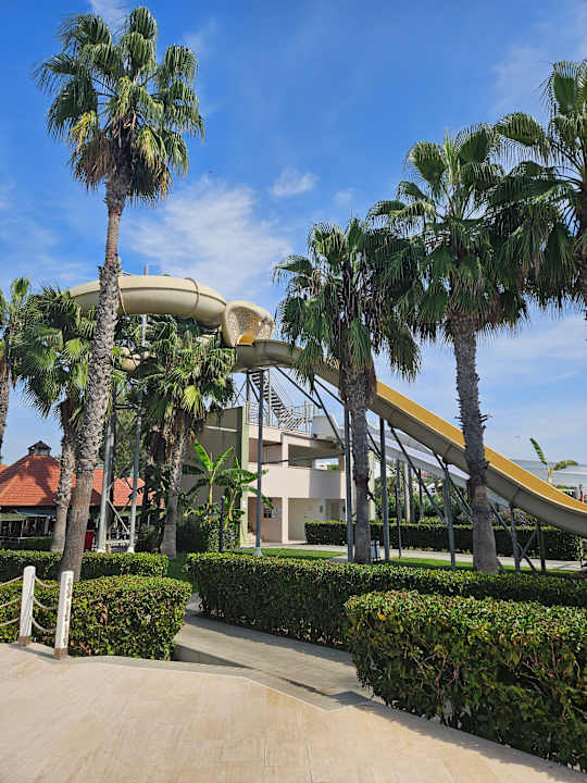 Gartenanlage Adora Hotel & Resort