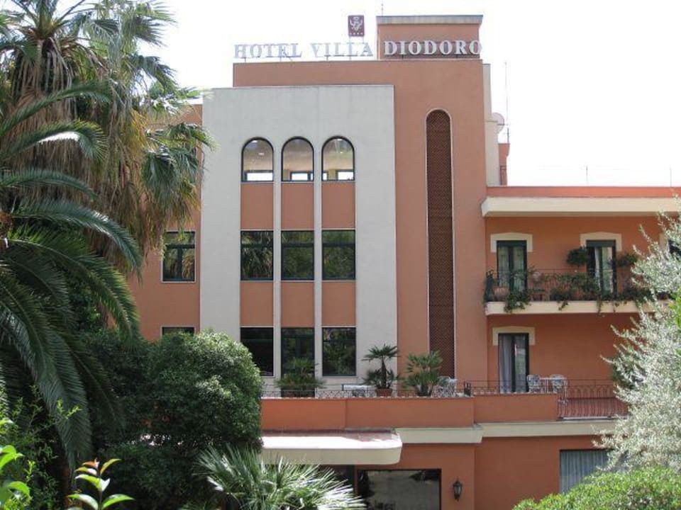 Haupteingangsbereich Hotel Villa Diodoro