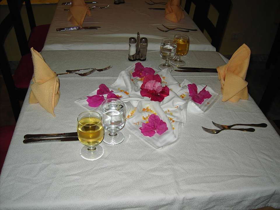 Tischdekoration täglich Hotel Nesrine