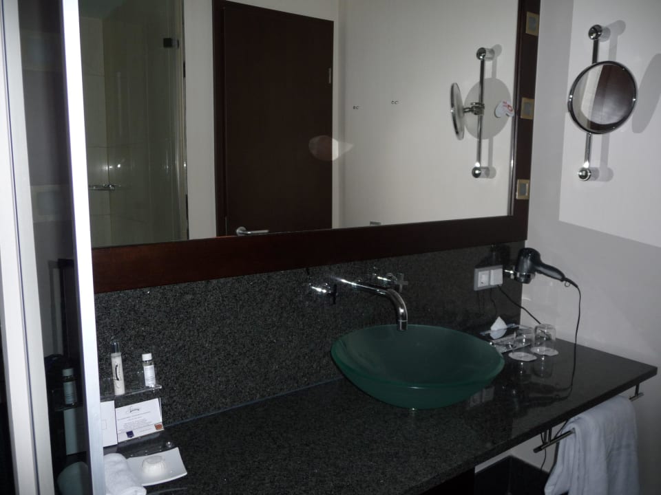 Hübsch,aber nicht so praktisch Fleming's Conference Hotel Frankfurt