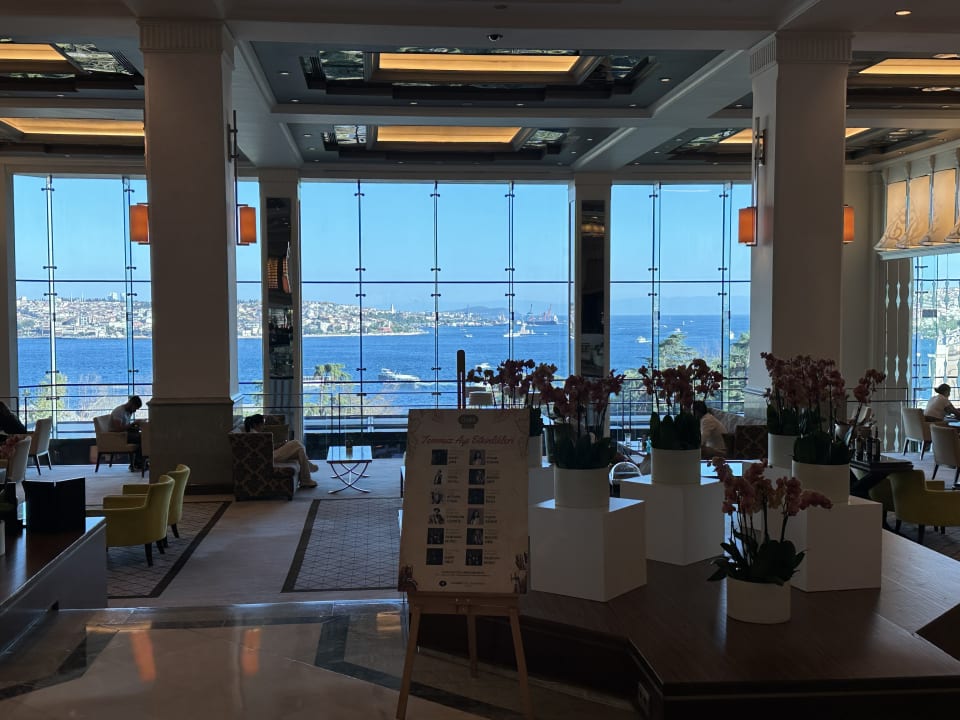 Lobby Hotel Swissôtel The Bosphorus