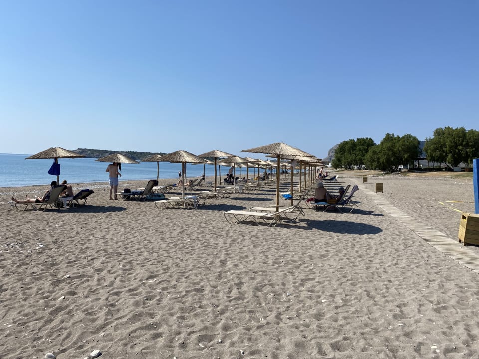 Strand Asterias Beach Resort