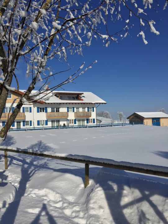 Außenansicht Alpenglück de Luxe Ferienwohnung am Forggensee