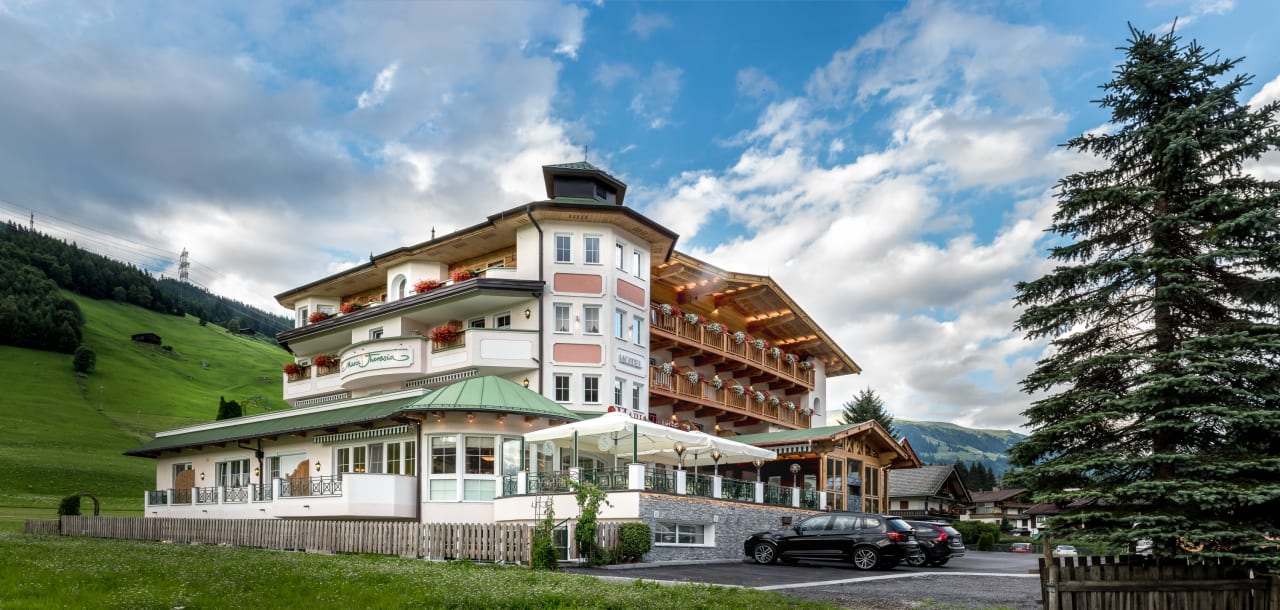 Außenansicht Hotel Maria Theresia