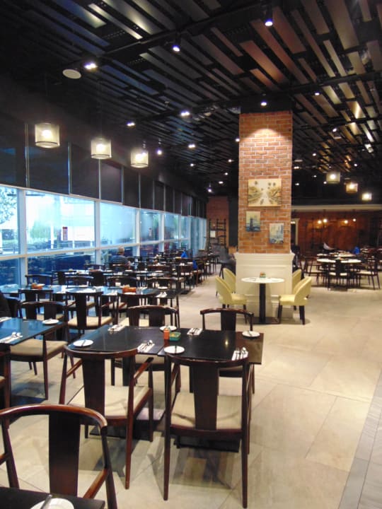 Gastro Movenpick Hotel & Convention Centre KLIA