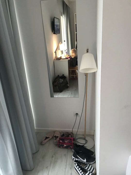 Zimmer FERGUS Club Pineda Splash