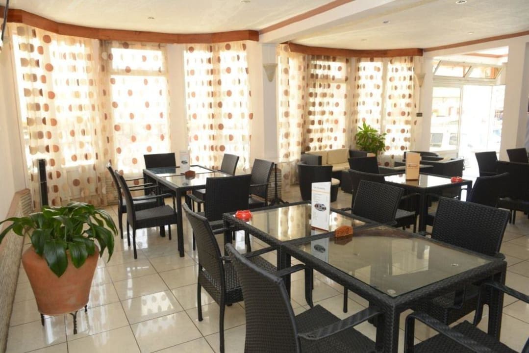 Nettes Restaurant Hotel Zomatel