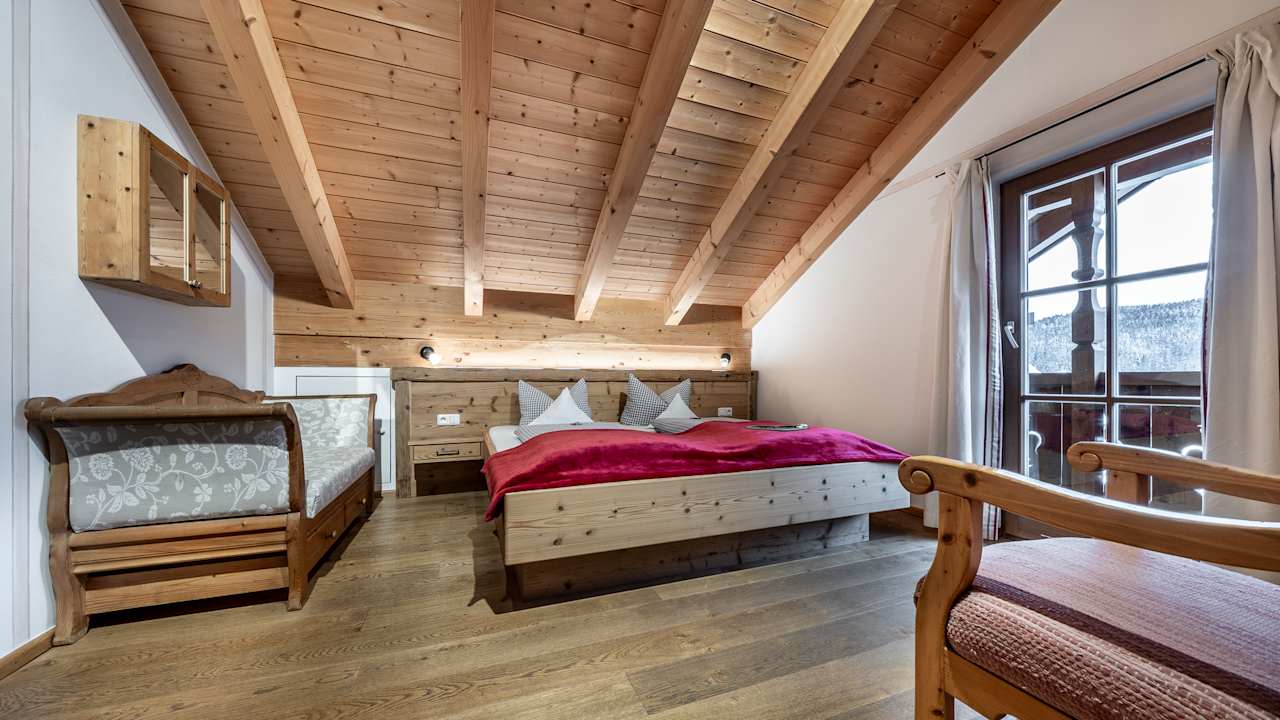 Zimmer Gästehäuser Holzerhof