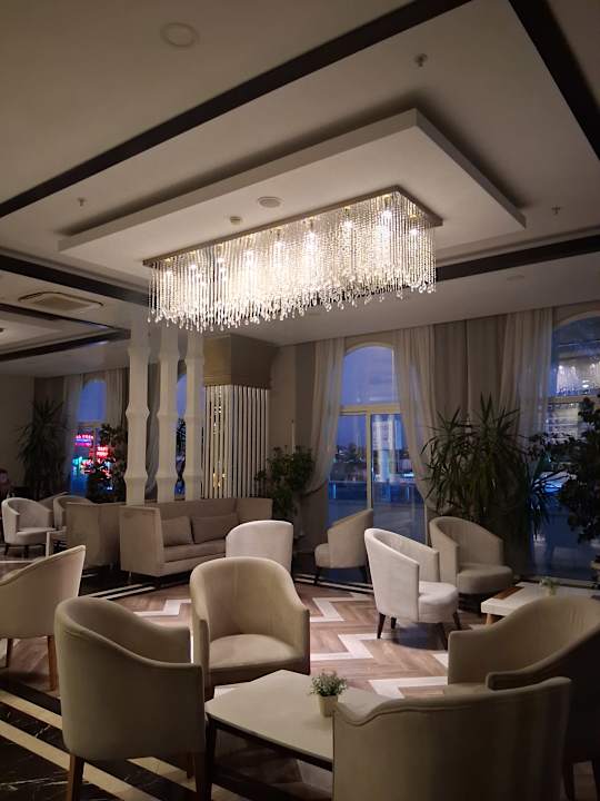 Zimmer Palm World Side Resort & Spa