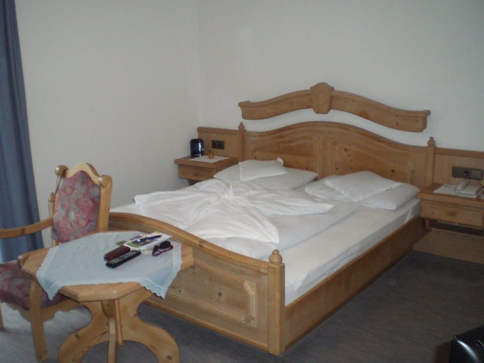 Bett Zimmer 101 Hotel Kirchenwirt