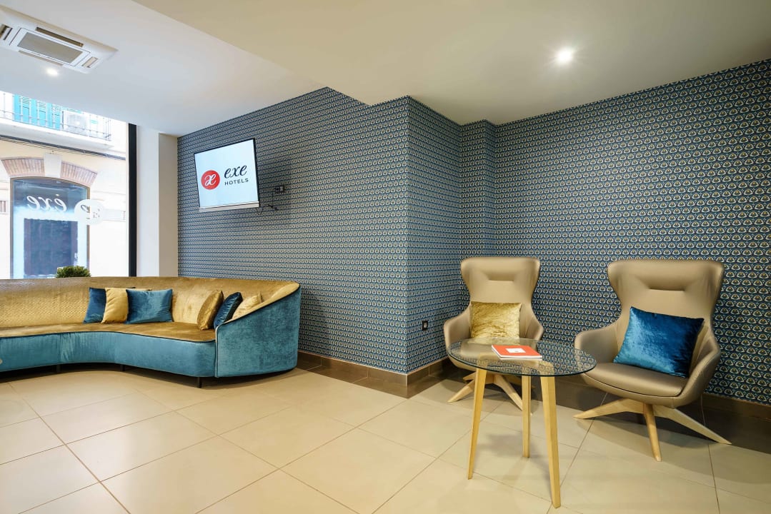 Lobby Exe Málaga Museos