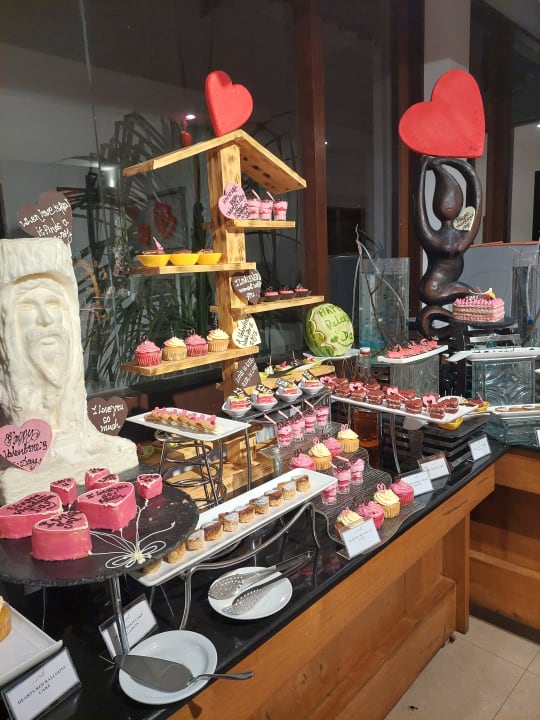 Gastro Pandanus Beach Resort & Spa