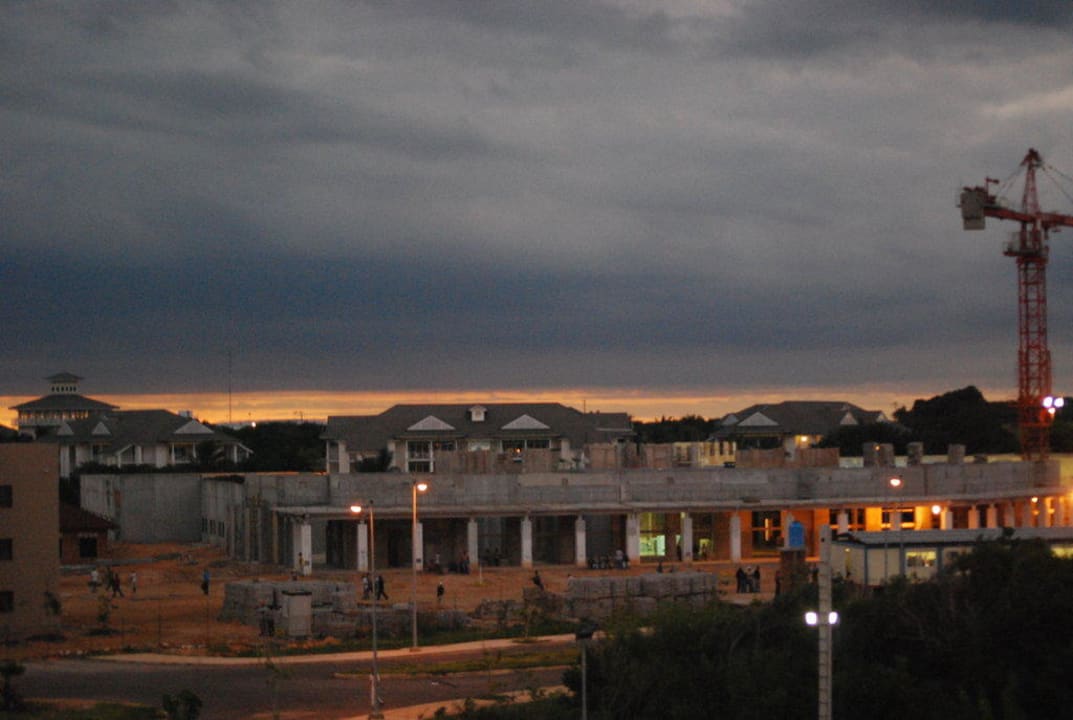 Baustellen neben an Iberostar Origin Laguna Azul