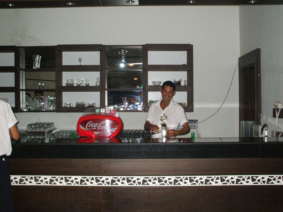 Barmann Hotel Sultan of Side