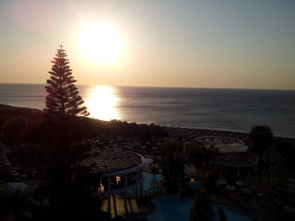 Sonnenaufgang vom Balkon des Hotels Hotel Calypso Beach