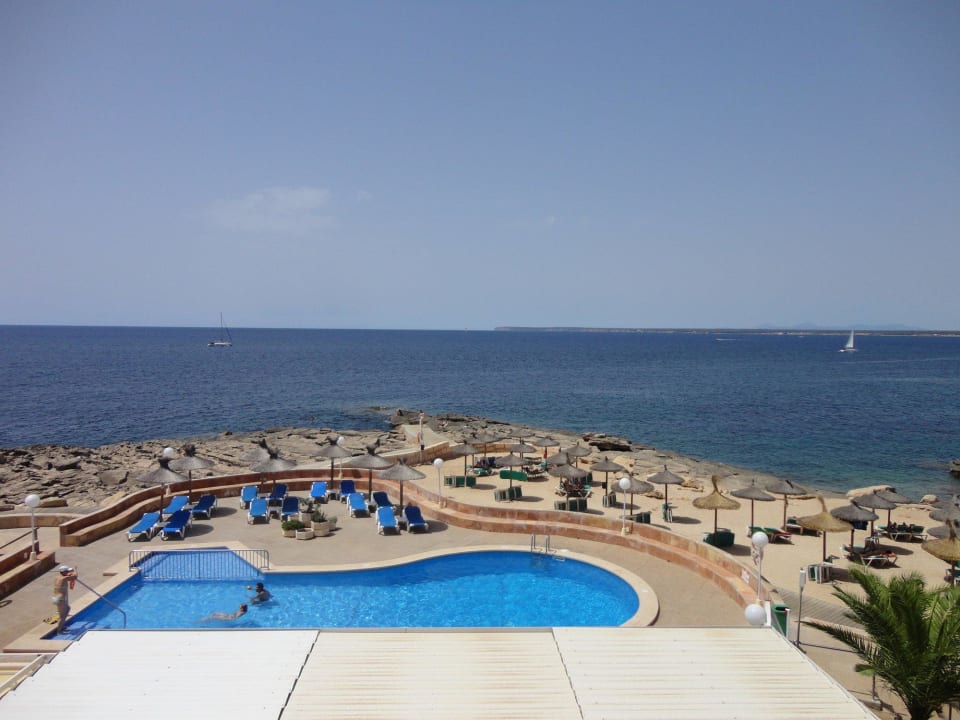 Ausblick unseres Zimmers im zweiten Stock Universal Hotel Cabo Blanco - Adults Only
