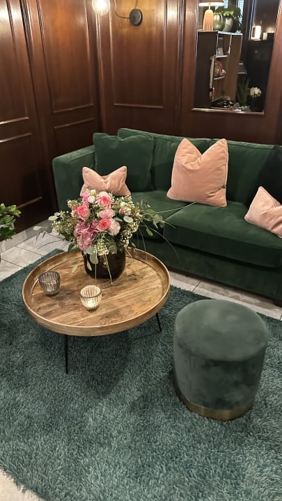 Lobby Hotel Metropol by Maier Privathotels