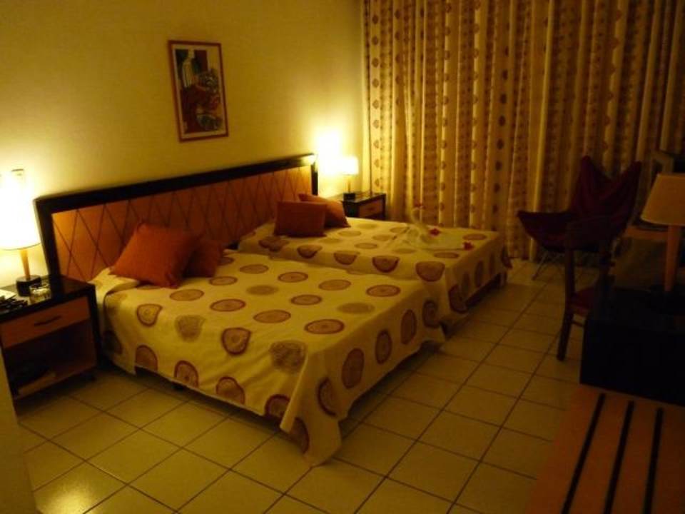 Geräumiges Zimmer Hotel Jagua Affiliated by Meliá