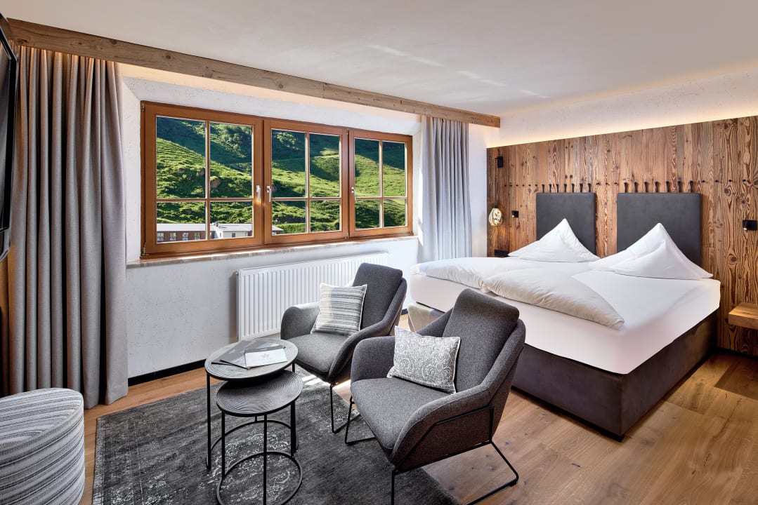 Zimmer Hotel Berghof Crystal SPA & Sports Hintertux