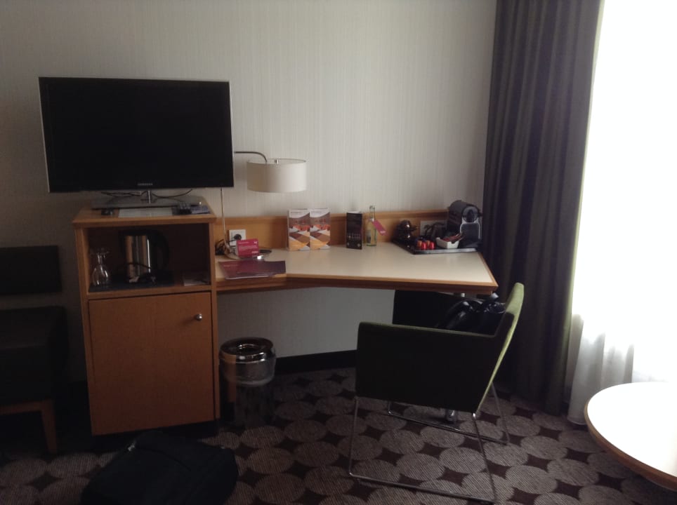 Zimmer Mövenpick Hotel Nürnberg Airport