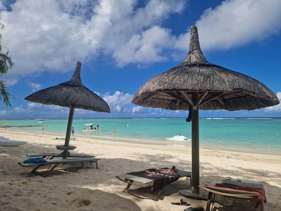 Strand Crystals Beach Resort Belle Mare, a member of Radisson Individuals