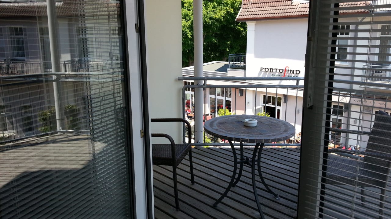 Großer Balkon Zimmer 15 AKZENT Strandresidenz Villa Verdi