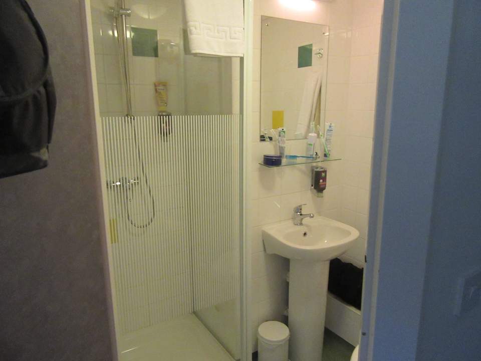 Dusche ibis Styles London Excel
