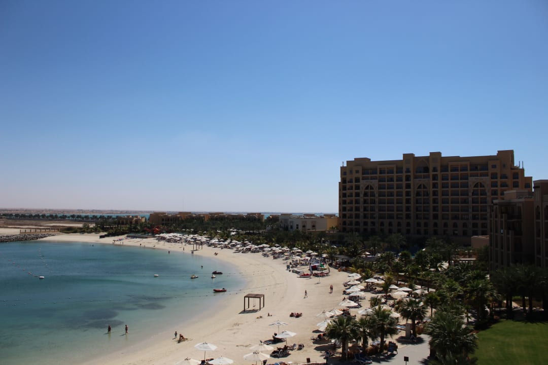 Strand DoubleTree by Hilton Resort & Spa Marjan Island