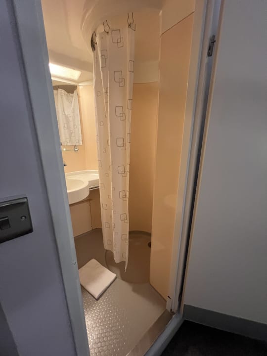 Zimmer Hotel Kingsway Park