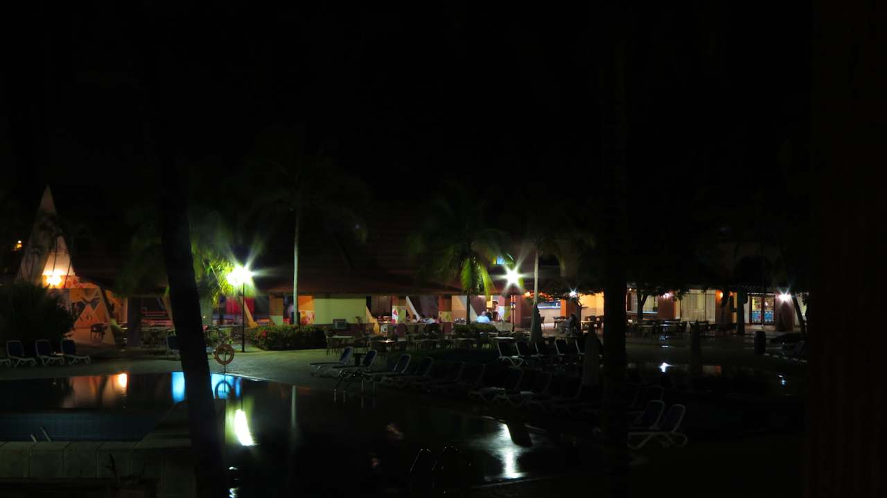 Evening view of pool and theater Hotel Roc Barlovento