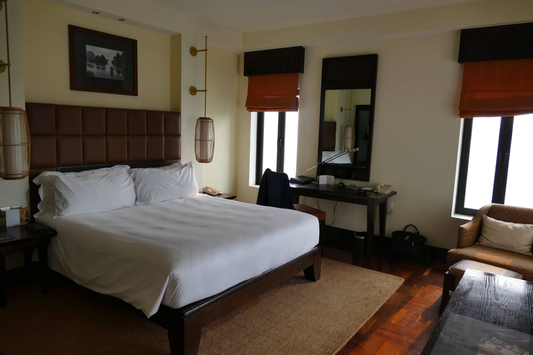 Ansprechend eingerichtet, bequemes Bett InterContinental Hanoi Westlake, an IHG Hotel