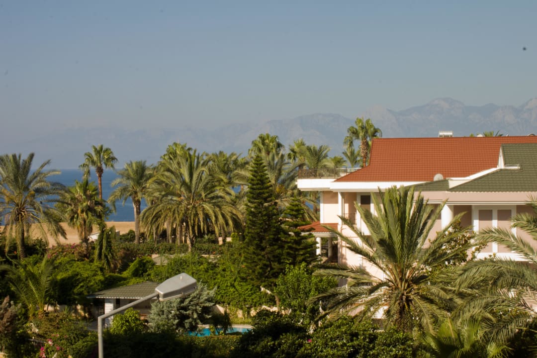 С балкона Prima Hotel