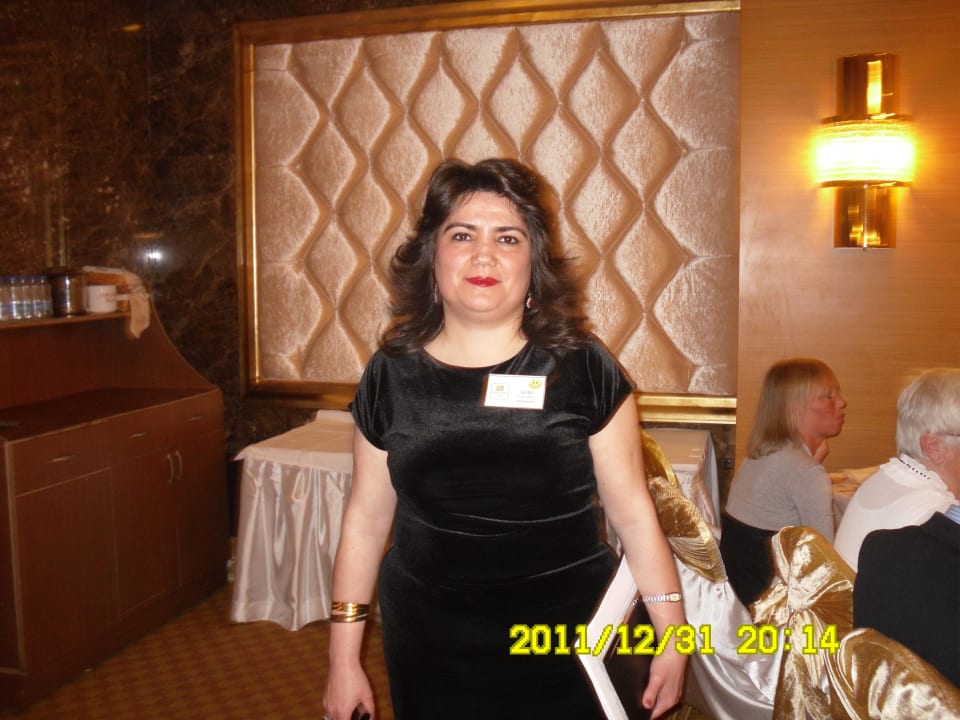 Ayse,die Hotelmanagerin. Saturn Palace Resort Hotel