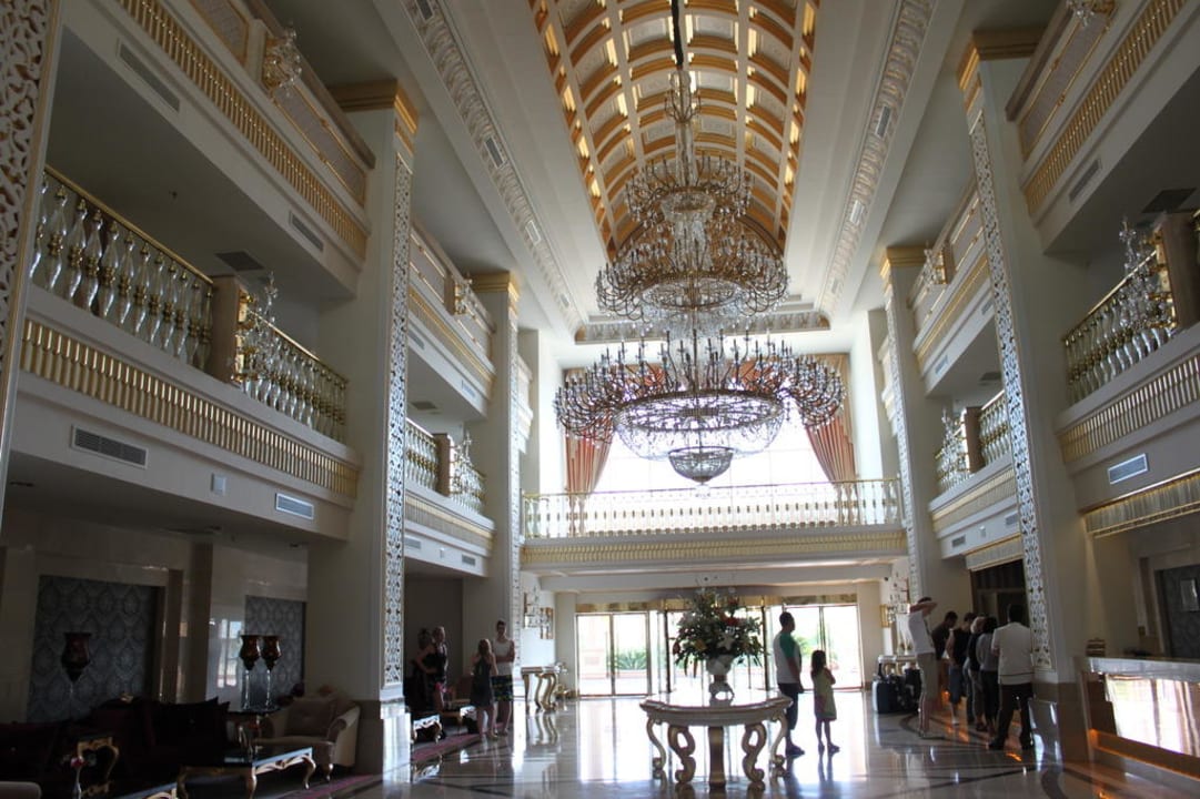 Eingang Dobedan Exclusive Hotel And Spa