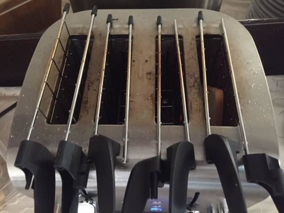 30 Minuten nach Start des Frühstücks! Pisa Tower Plaza