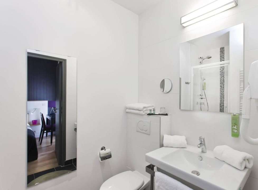 Bathroom Hotel Ambre