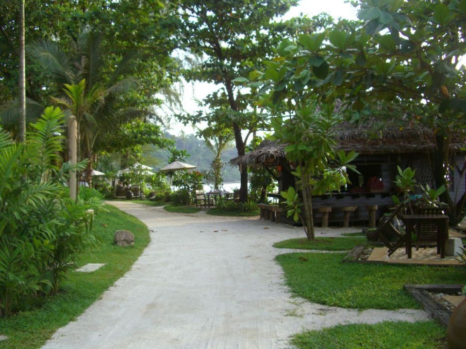 Bar & Towel Moracea by Khao Lak Resort