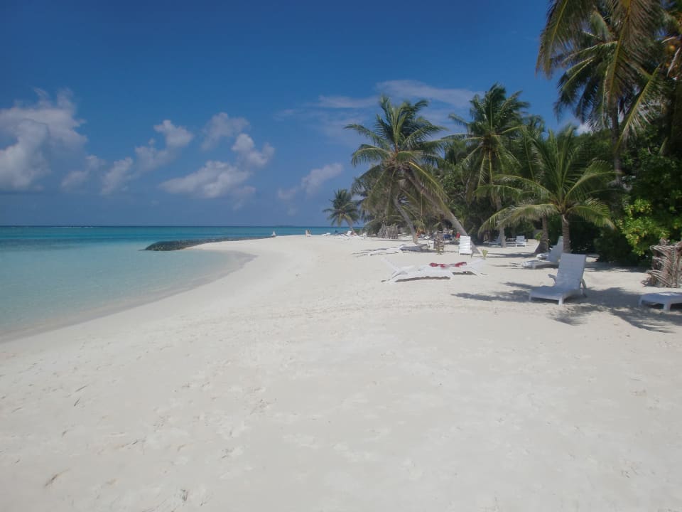 Traumstrand bei den Superior Bungi Summer Island Maldives
