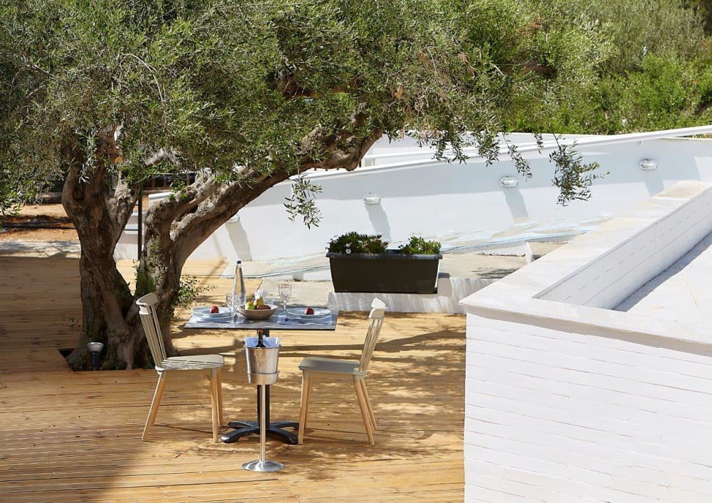 Gastro Vasia Royal Hotel