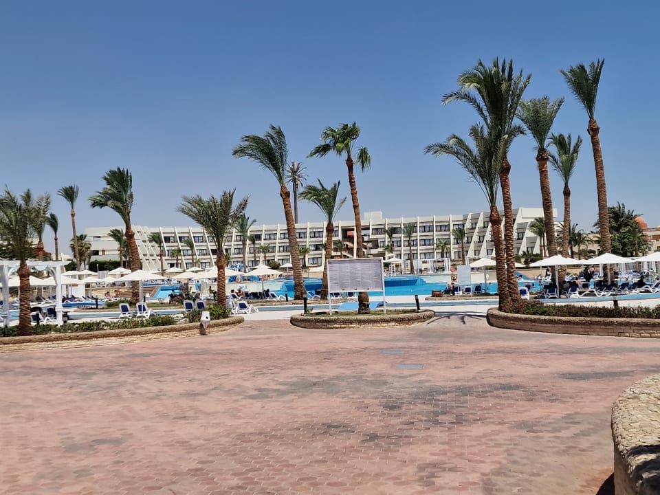 Pool Pharaoh Azur Resort