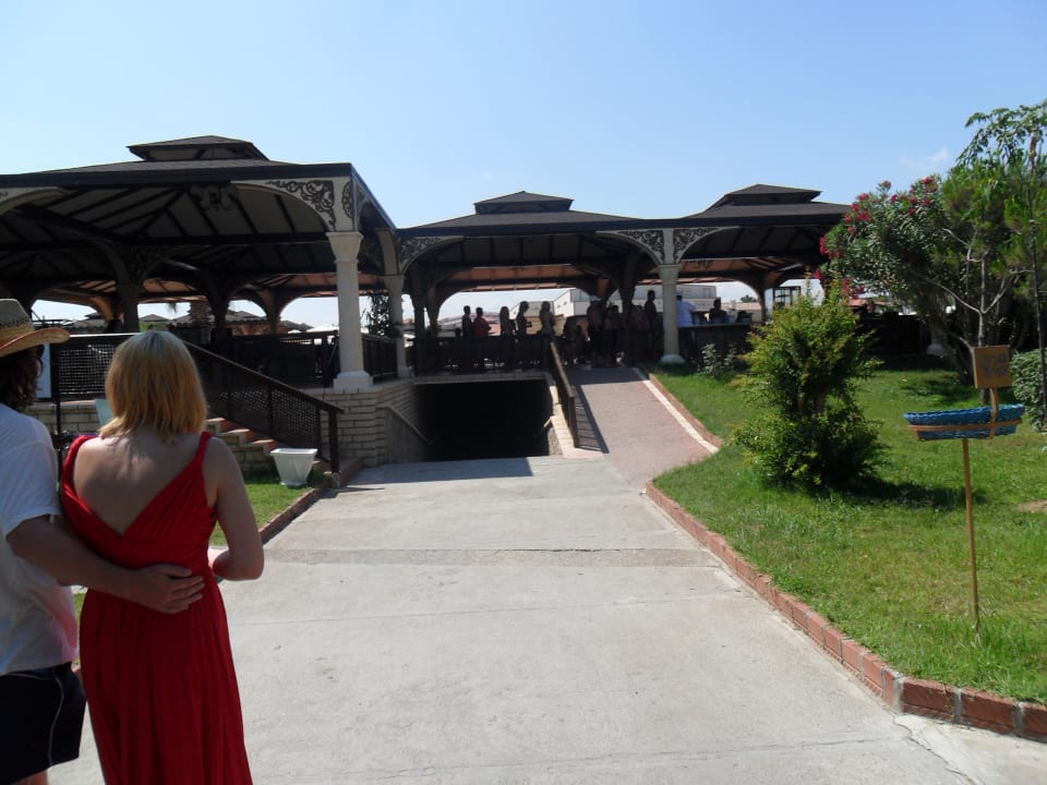 Eins von mehreren Restaurants Ali Bey Club