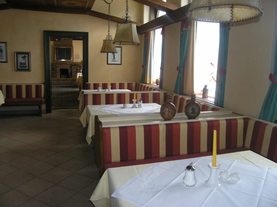 Gaststube Hotel Wienerwald