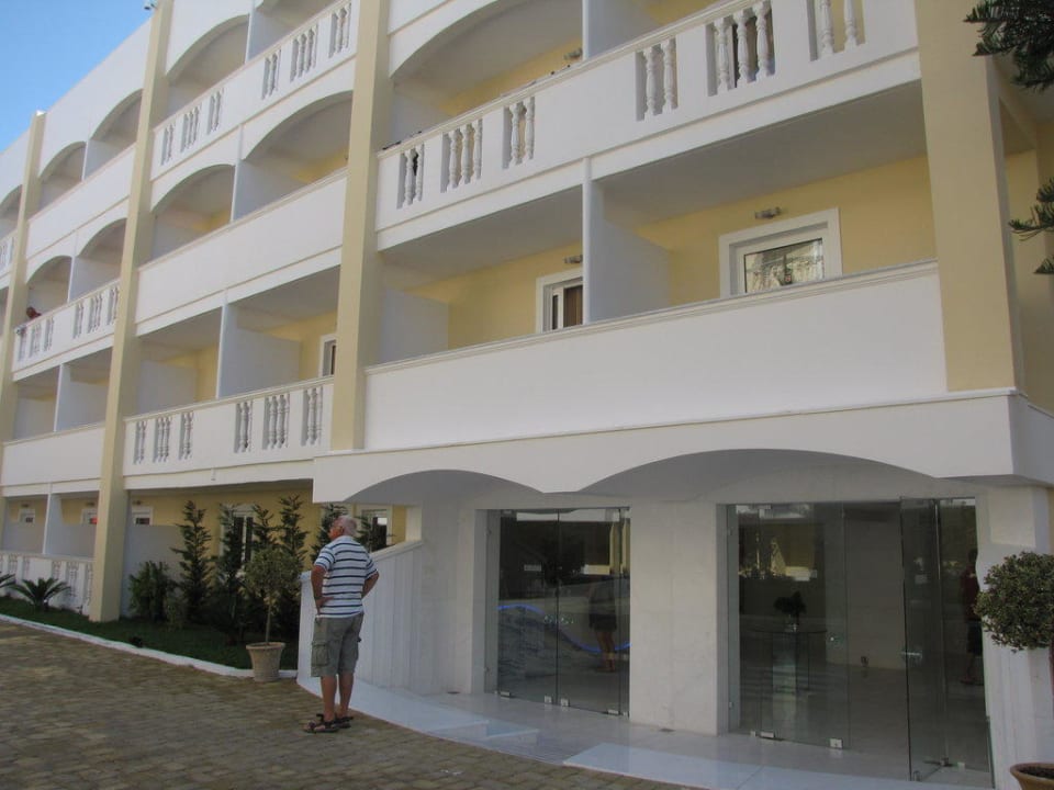 Hotel Galaxy Galaxy Beach Resort - BW Premier Collection