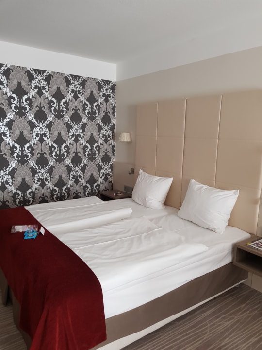 Zimmer DoubleTree by Hilton Hannover Schweizerhof