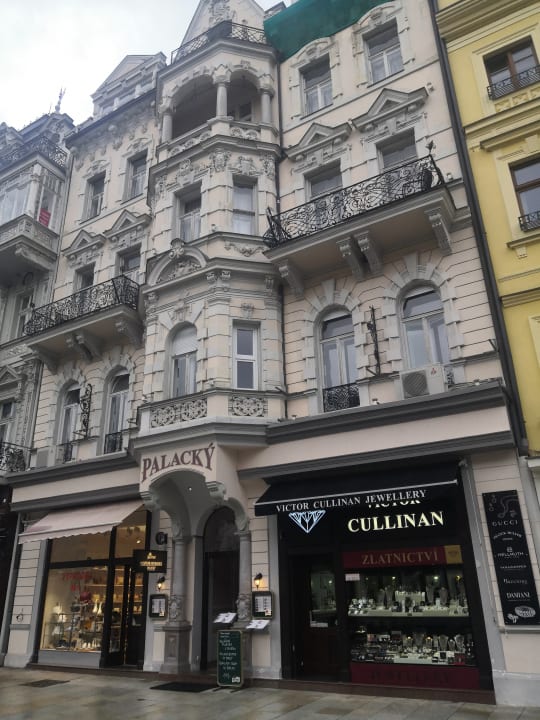Außenansicht Hotel Palacký
